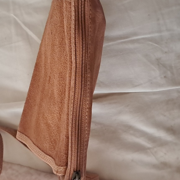 Hand Made American Indian Suede Leather Bag - Picture 6 of 9